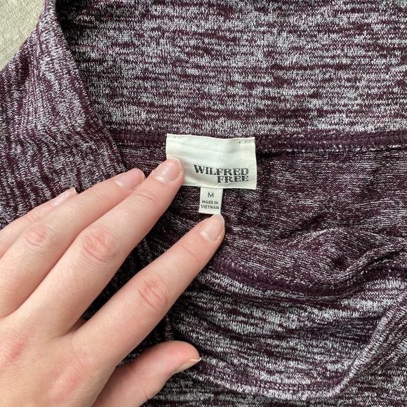 Aritzia Shields Skirt - Picture 5 of 6